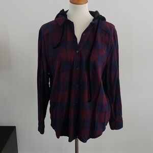 NWT 7 Sisters Flannel